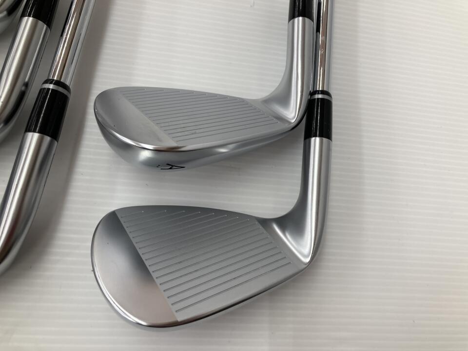 PRGR 04 Iron Set 5pc (7-AW) Spec Steel 3 Ver.2 Flex SR (Pre-owned)