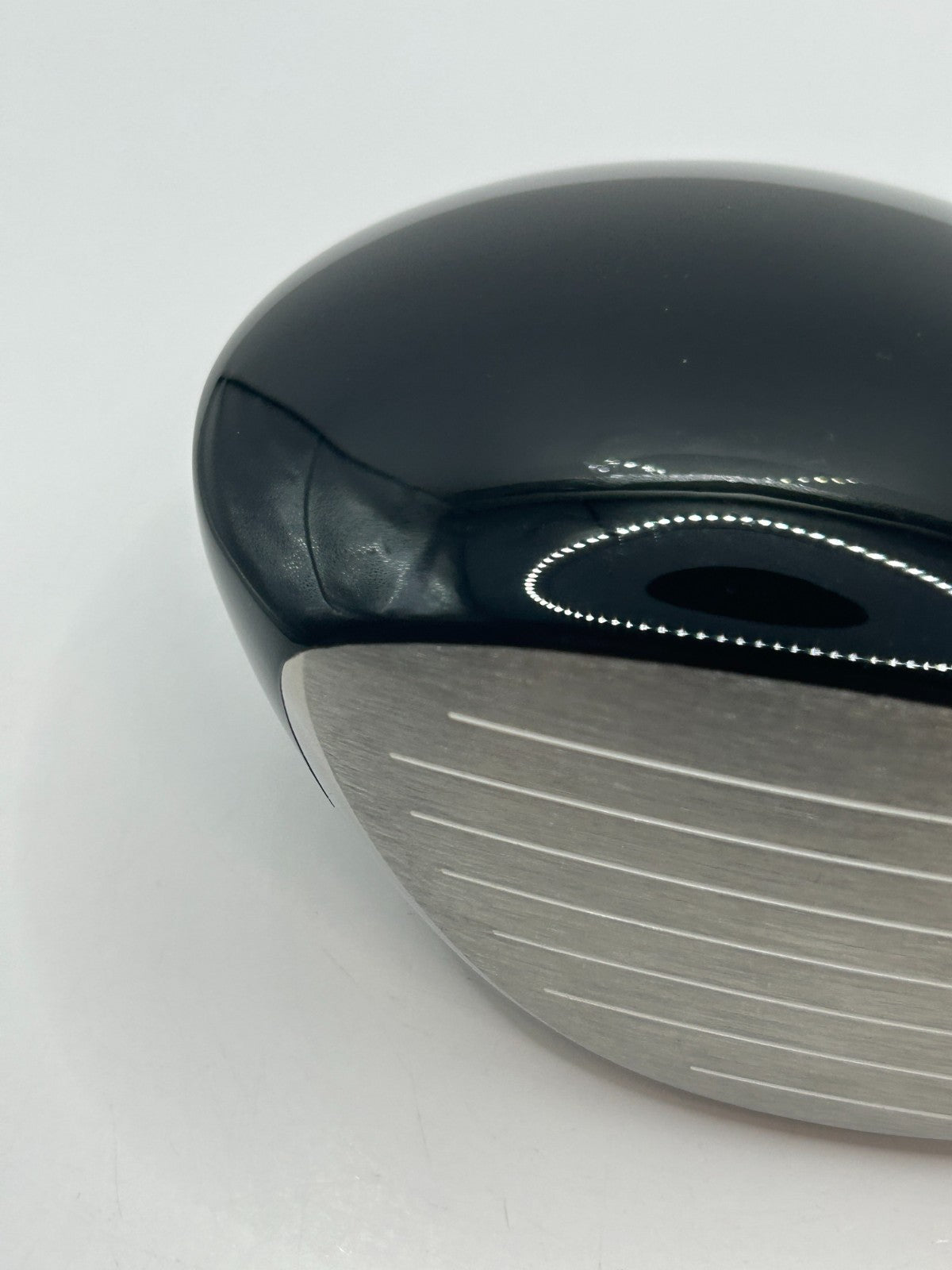 HONMA TOUR WORLD TW737 455 9.5 Driver Head Only Right Handed 36579