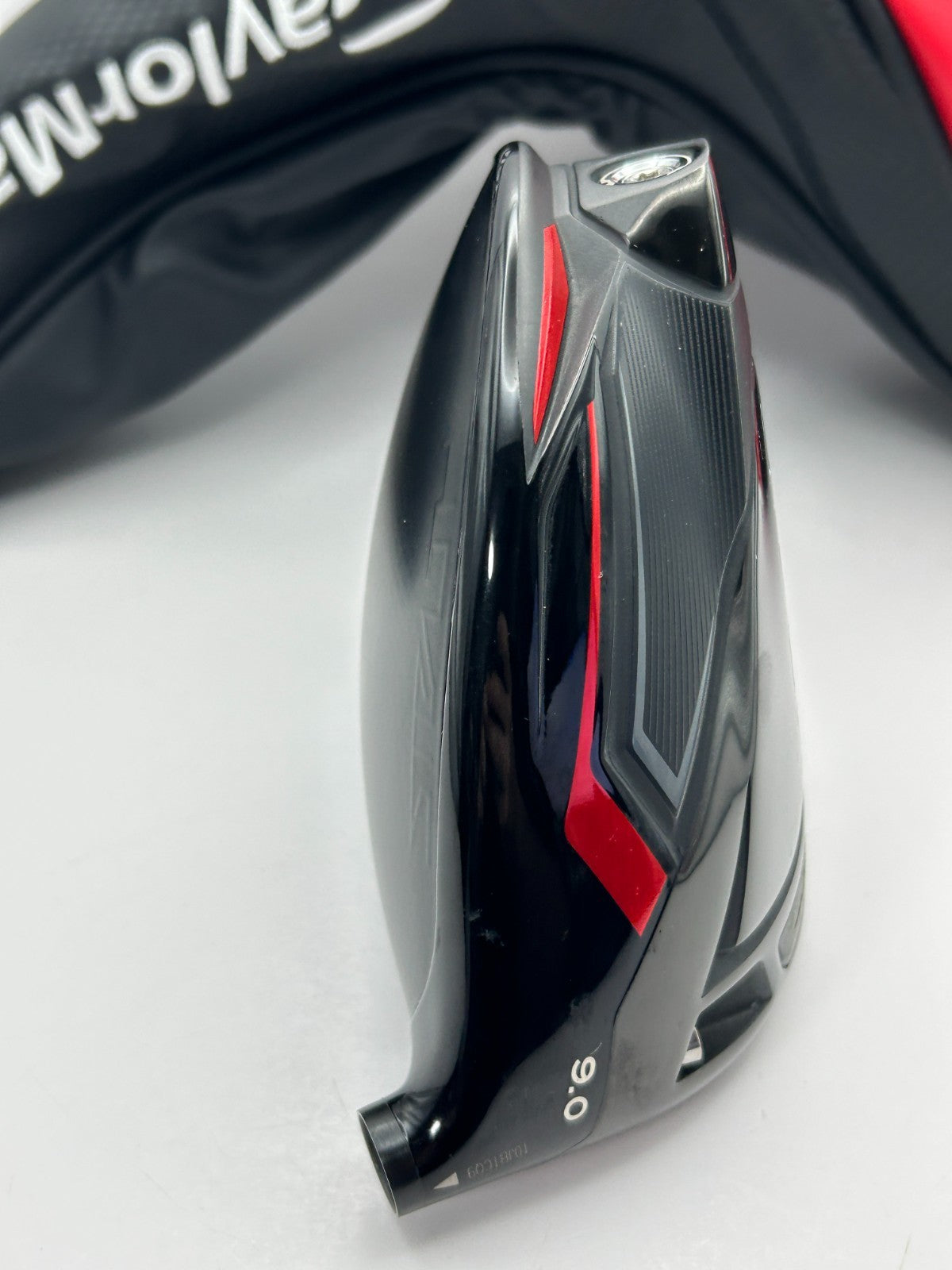Taylormade Stealth 9.0 driver head with head cover right handed from japan 307312