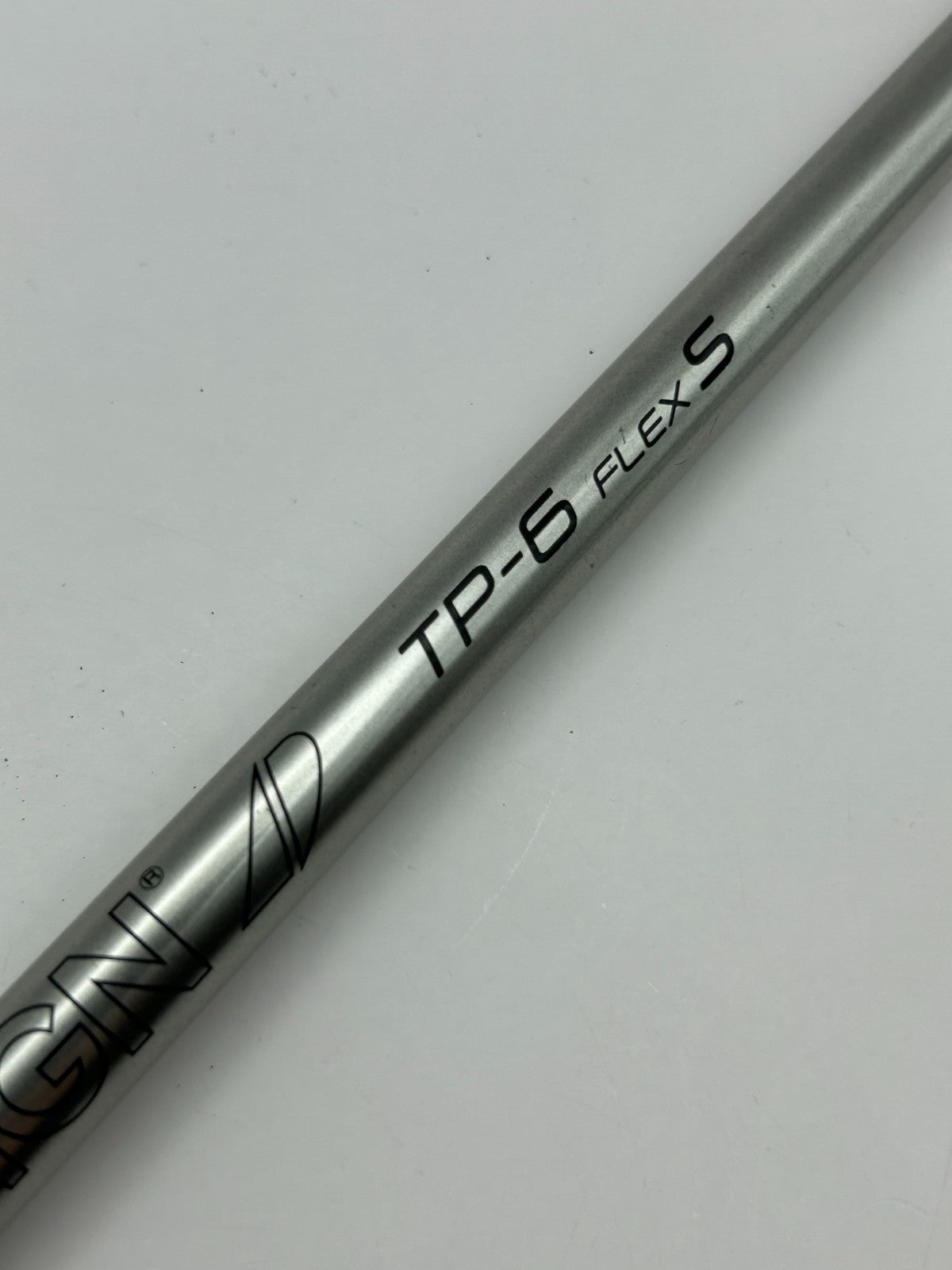 Graphite Design TOUR AD TP-6 Stiff Driver Shaft 44 in TaylorMade Adapter *23311
