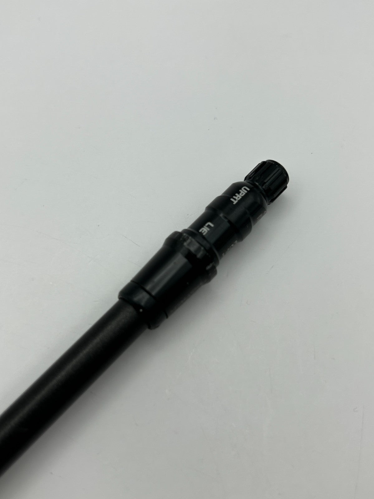 Graphite Design TOUR AD IZ 6 Stiff Driver Shaft 43.875in TaylorMade Adapter 201014