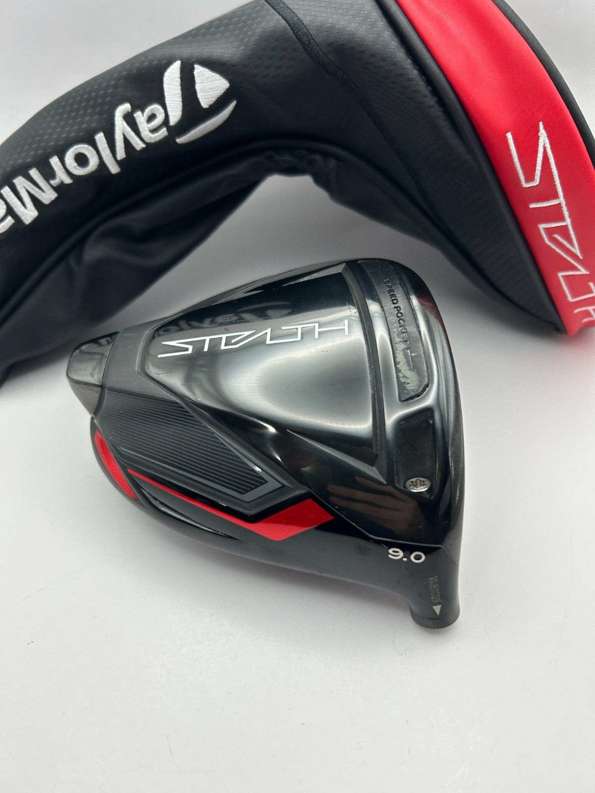 Taylormade Stealth 9.0 driver head with head cover right handed from japan 30731