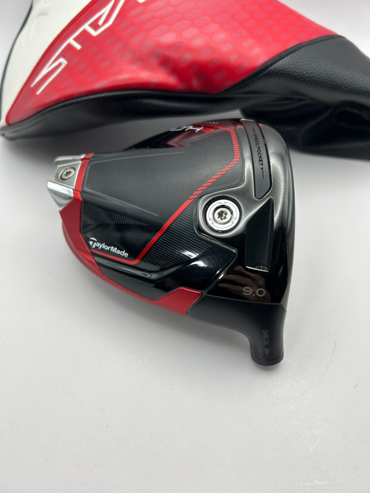 Taylormade Stealth2 9.0 driver head only With head cover Right Handed 33301