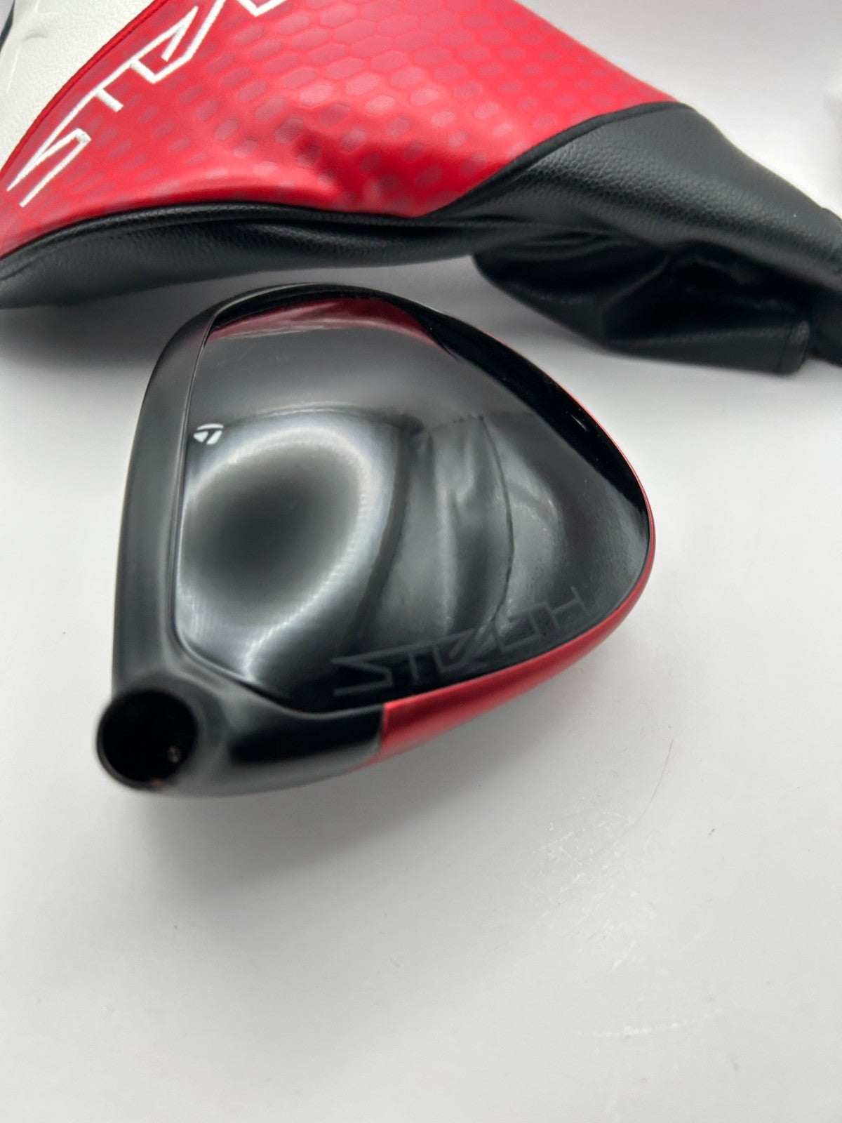 Taylormade Stealth2 9.0 driver head only With head cover Right Handed 33306