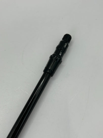 Graphite Design TOUR AD CQ 4 S Driver Shaft 44.25 in TaylorMade Adapter *324915