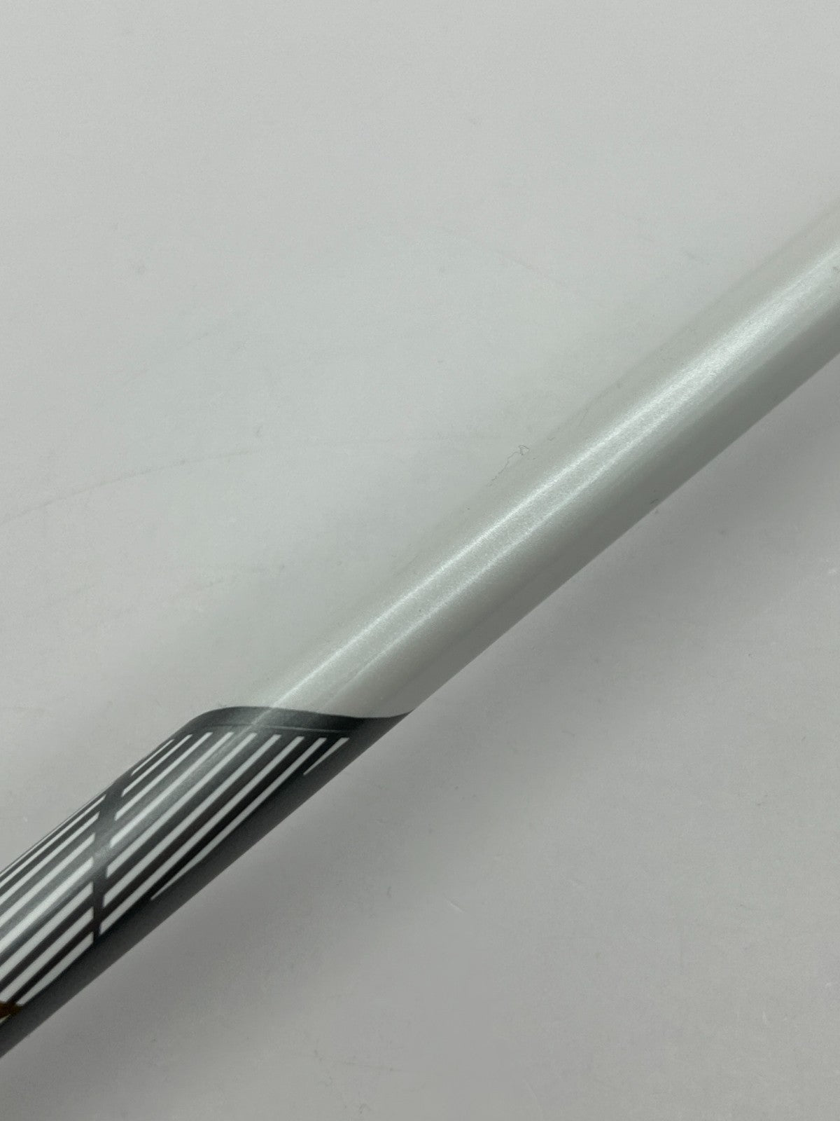 Mitsubishi M2 TM1 316 L Flex Driver shaft 42.5 in TaylorMade adapter *18285