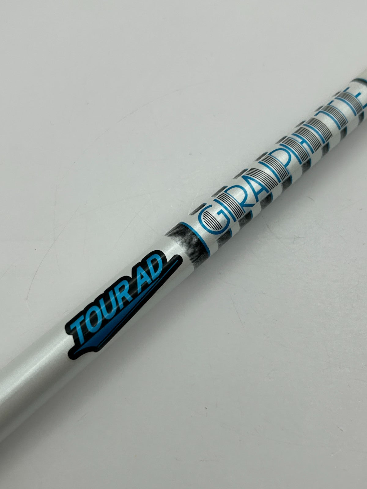 Graphite Design TOUR AD HD 6 Stiff Driver Shaft 44 in Callaway adapter 23495