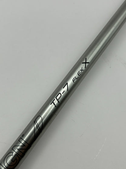 Graphite Design TOUR AD TP 7 X Driver Shaft 44.25 in TaylorMade Adapter *22011