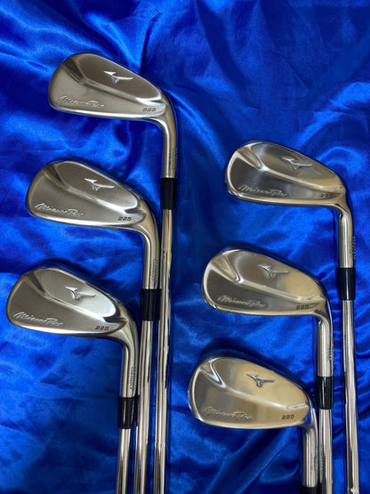 MIZUNO PRO 225 FORGED IRON SET 5 PW 6PCS DG EX TOUR ISSUE X100 RH JAPAN 40201