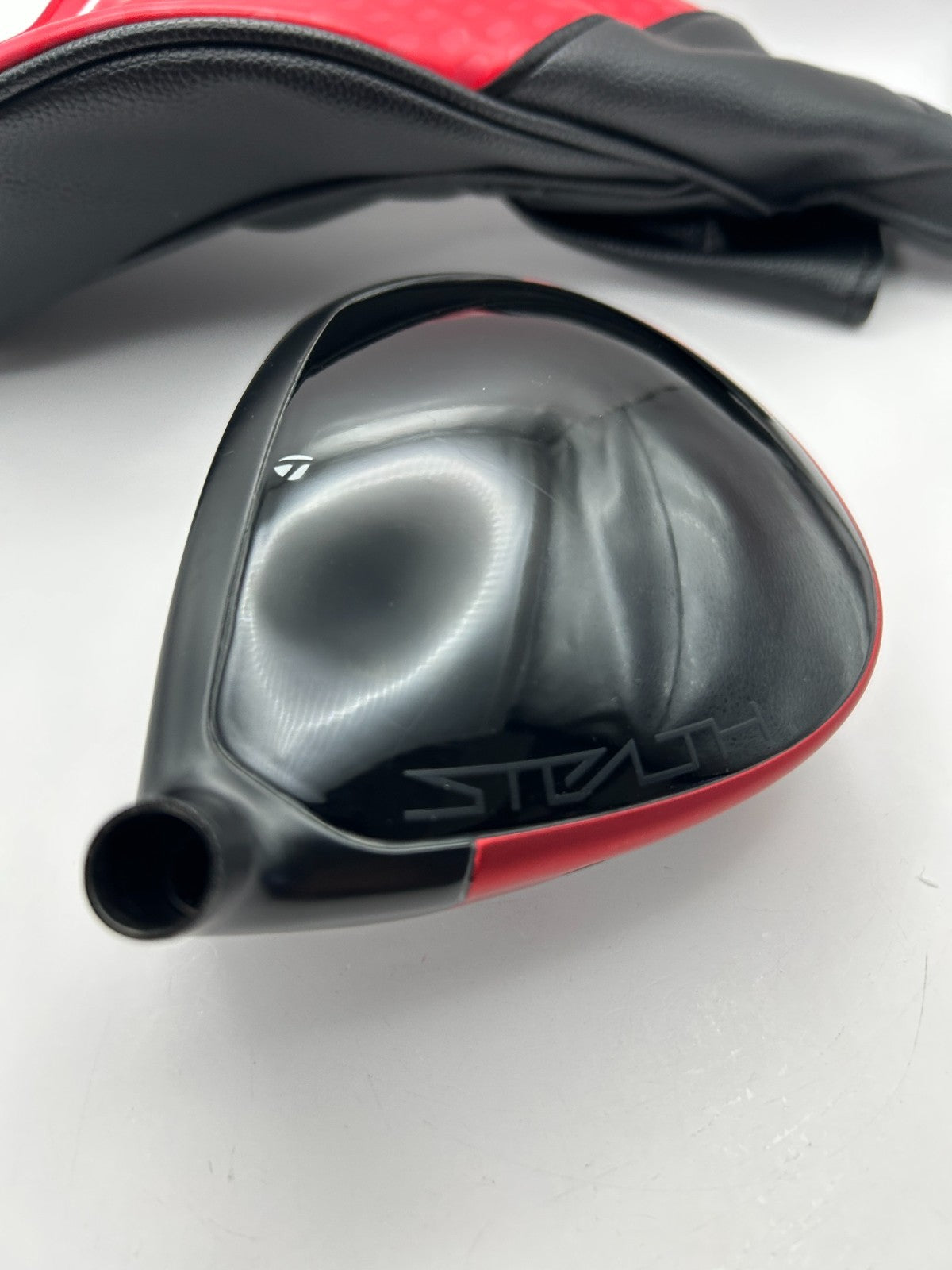 Taylormade Stealth2 9.0 driver head only with head cover Right Handed 25586