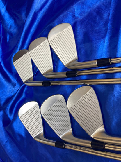 Srixon ZX7 Mk II Forged Iron Set 5 PW 6pcs MODUS3 TOUR 120 Stiff RH 39828