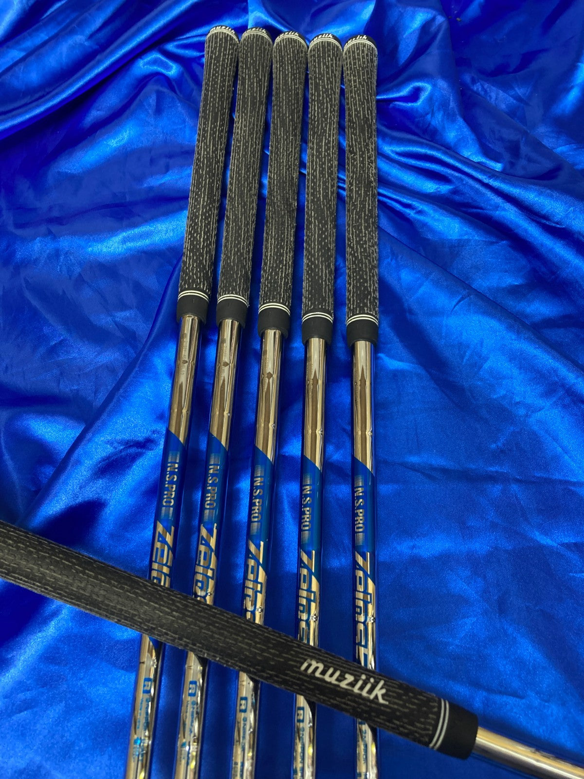 TITLE Mizuno Pro 223 Forged Iron Set 5 PW 6pcs N.S.PRO ZELOS 7 R Flex RH 39844