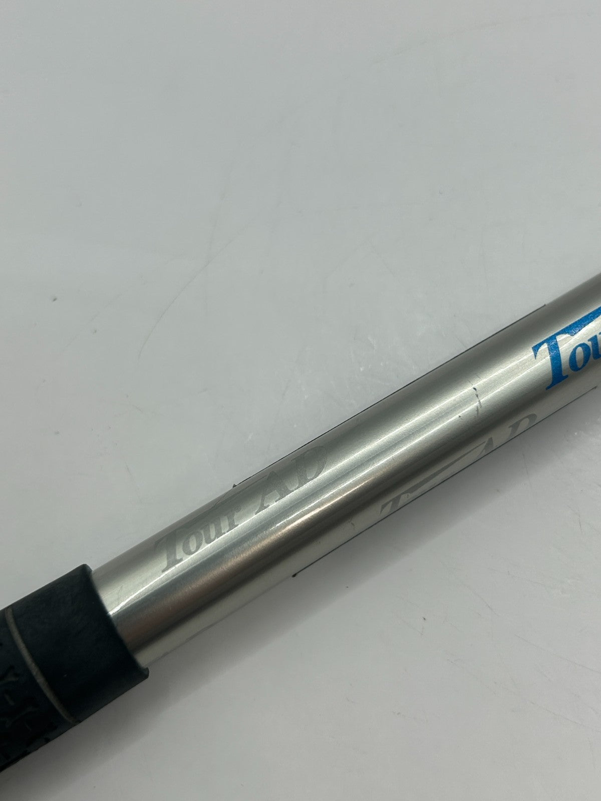 Graphite Design TOUR AD GT-6 Stiff Driver Shaft 44.5 in Ping G400 adapter *26393