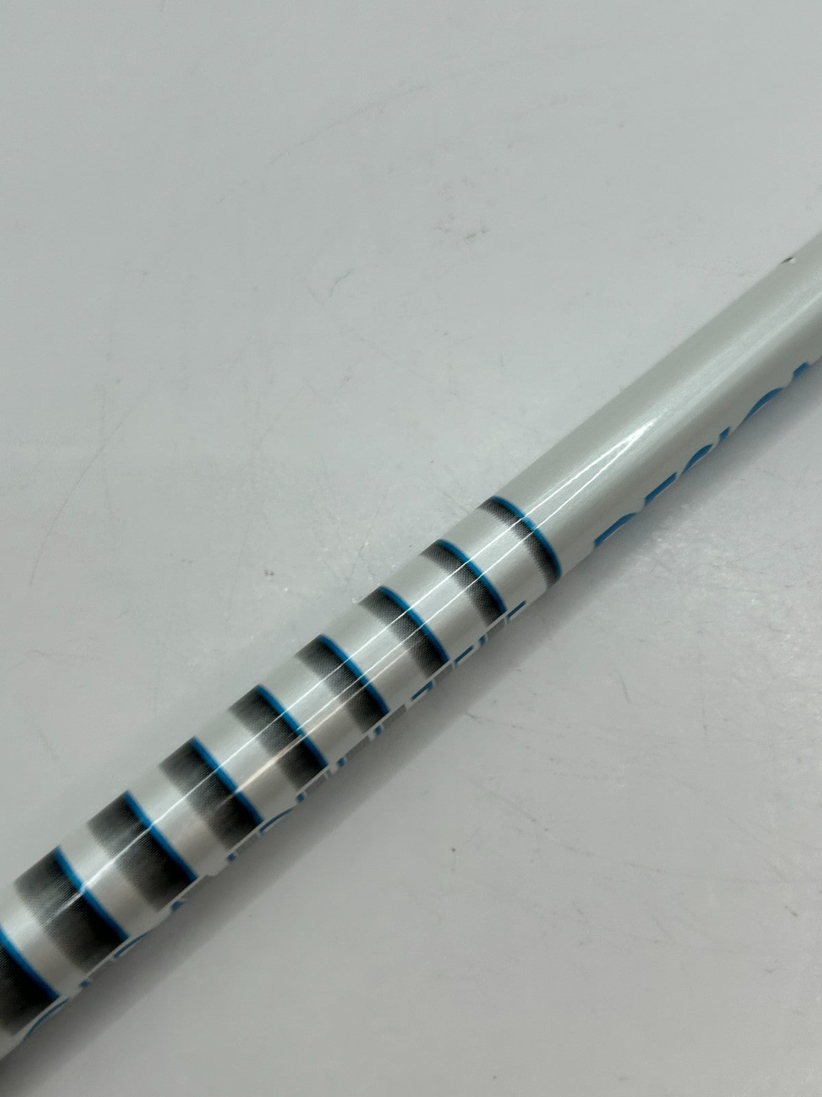 Graphite Design TOUR AD HD 6 Stiff Driver Shaft 44.125 in No Adapter *30776