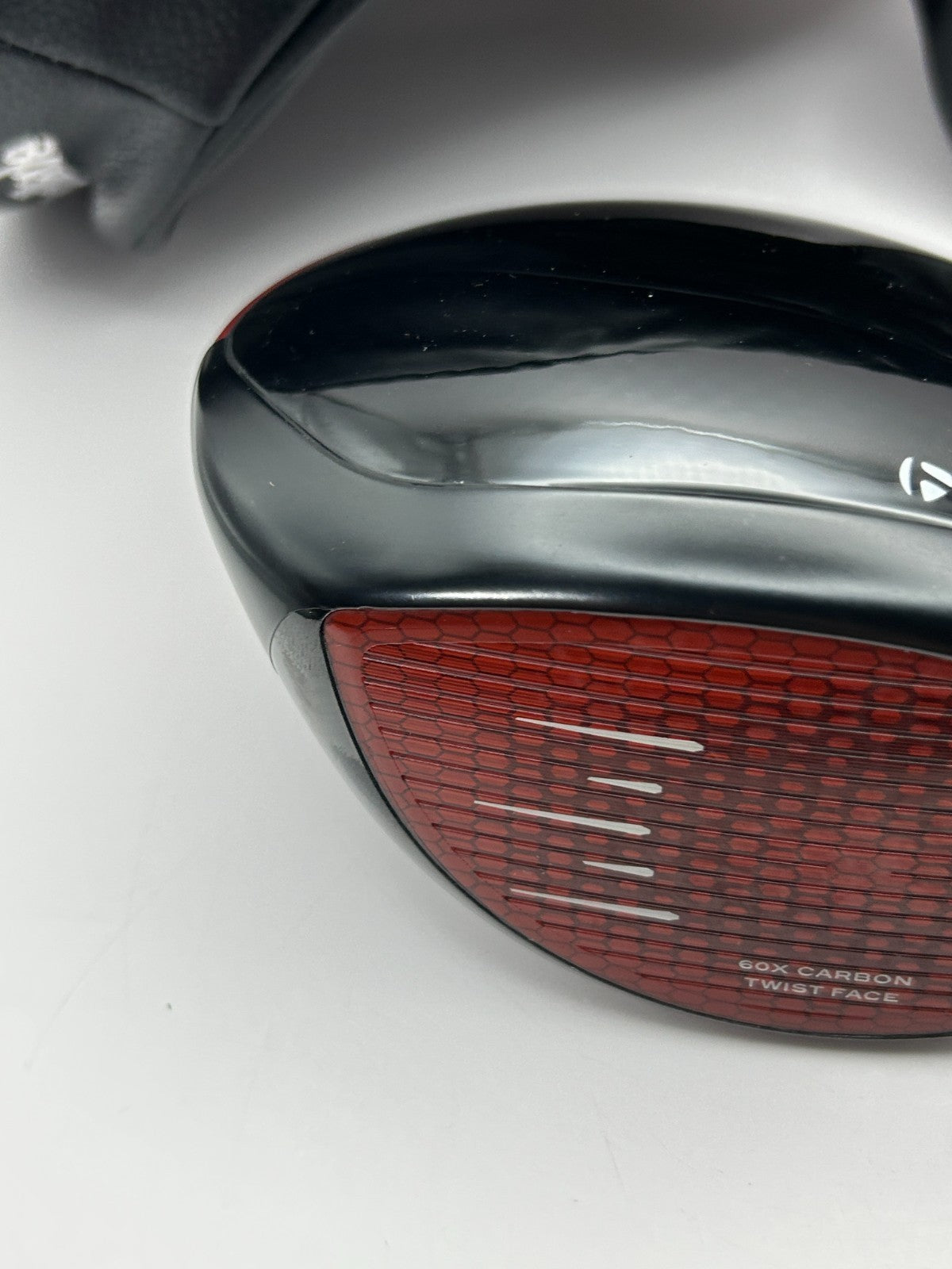 Taylormade Stealth2 HD 9.0 driver head only with head cover Right-Handed 34068