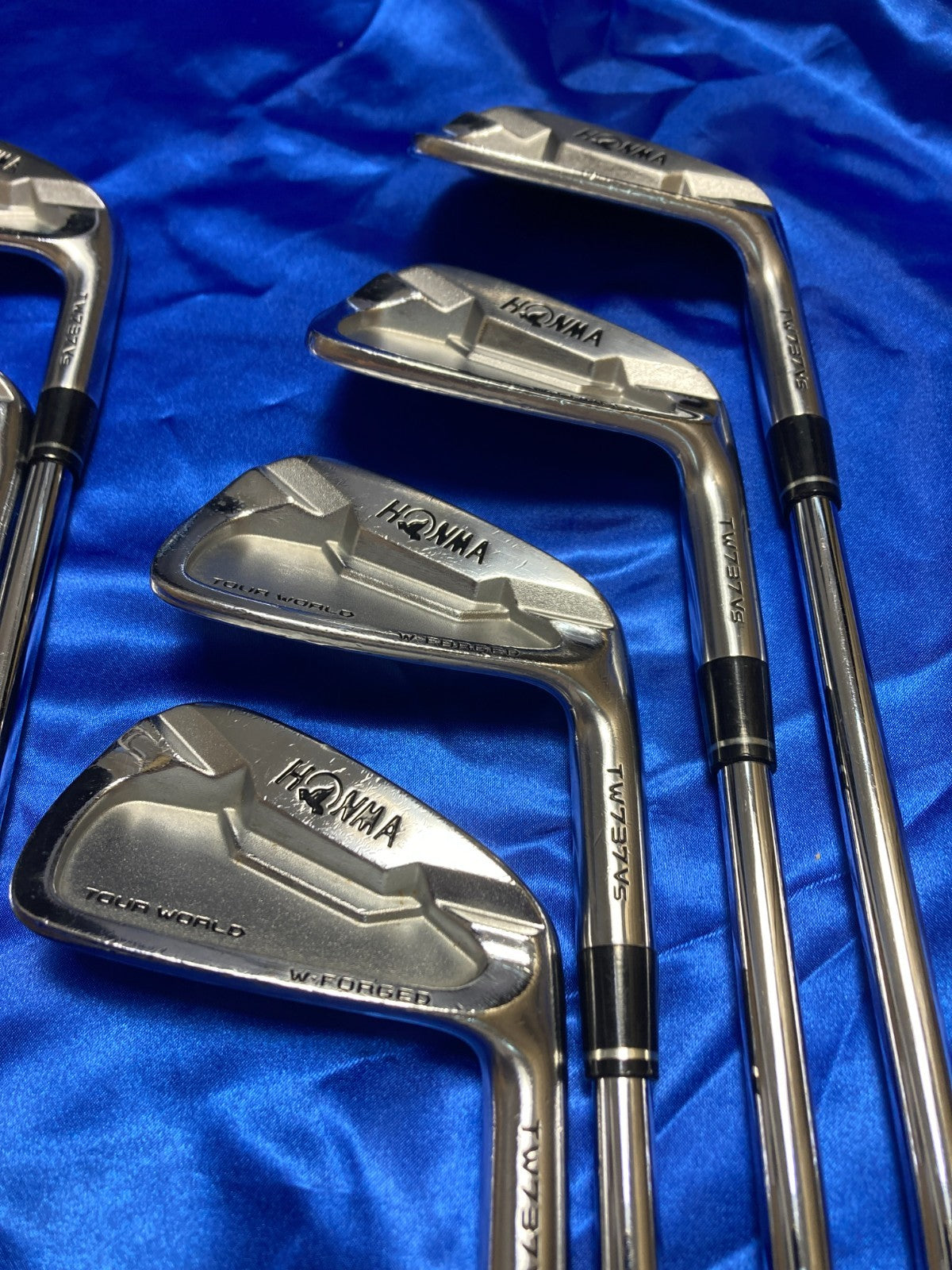 Honma Tour World TW737Vs Iron Set 4-10 7pcs NS Pro Modus3 Tour105 Stiff RH 35573