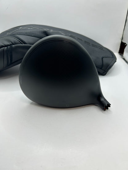 Cobra Darkspeed X 10.5 Driver Head only With Head Cover RH 393514