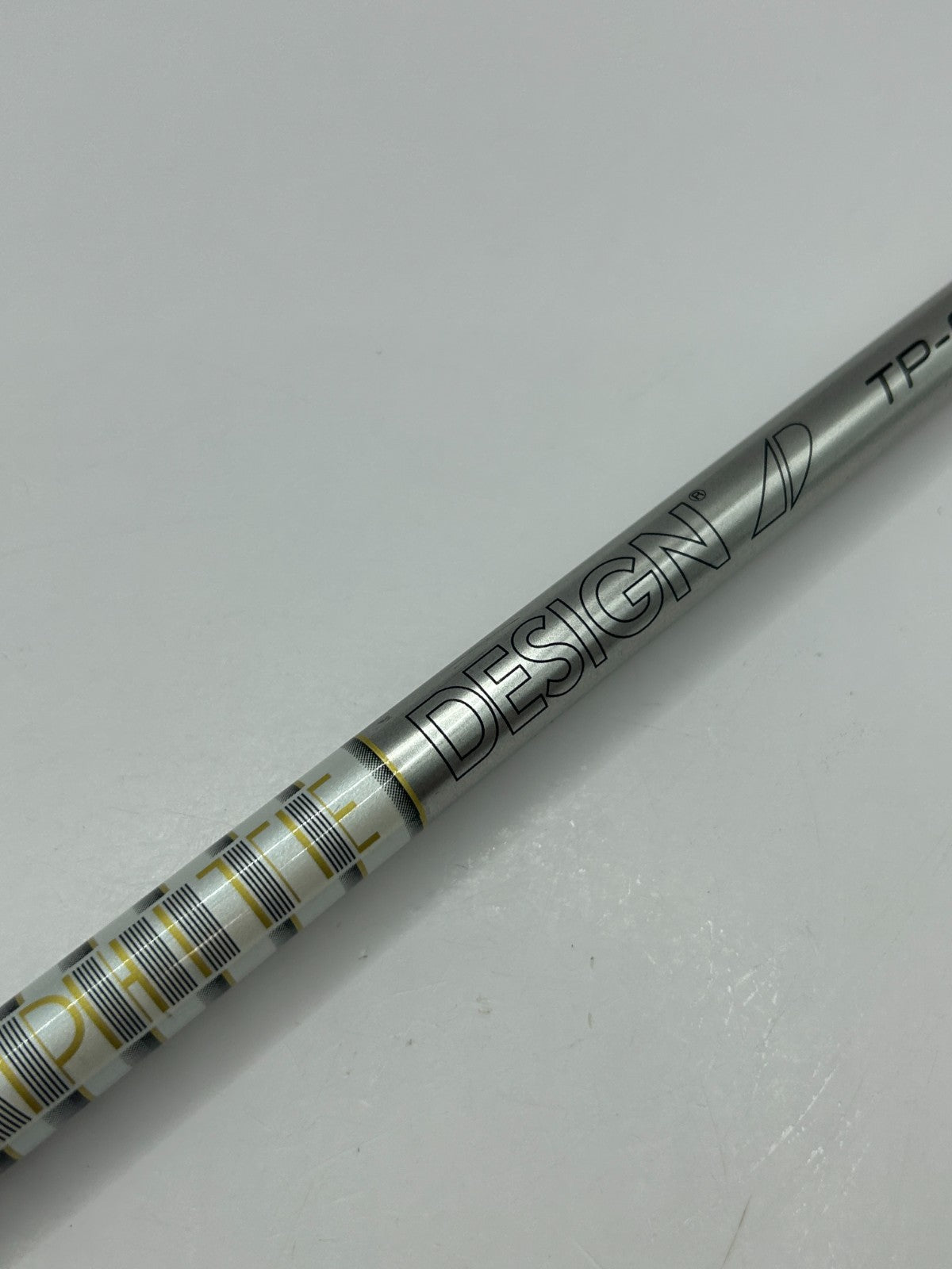 Graphite Design TOUR AD TP 6 Stiff Driver Shaft 44 in Taylormade Adapter *25822
