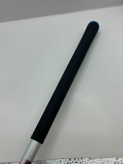 Graphite Design TOUR AD IZ 6 Stiff Driver Shaft 43.75 in TaylorMade adapter 289017