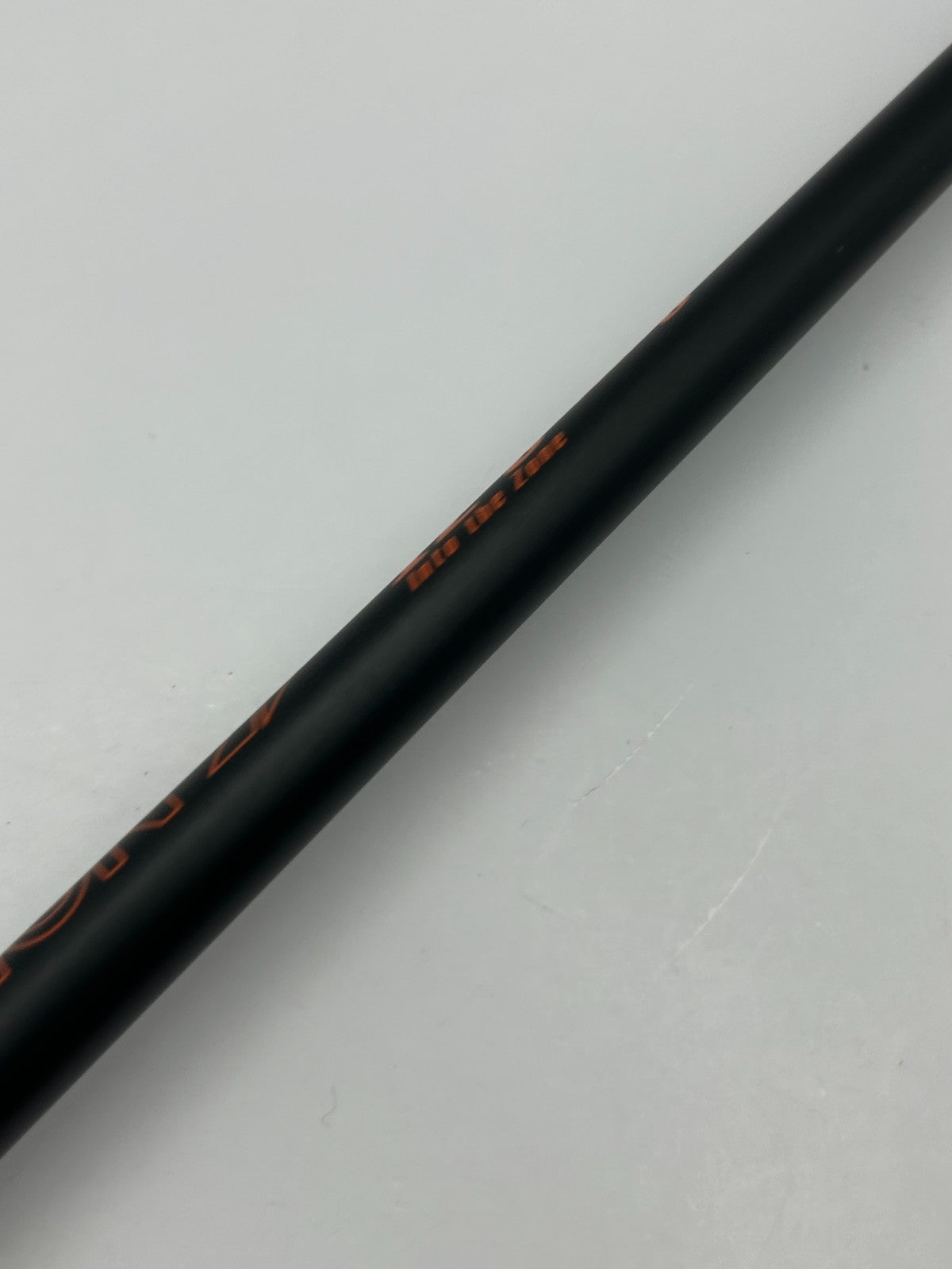 Graphite Design TOUR AD IZ-6 Stiff Driver Shaft 44 in TaylorMade adapter *22359