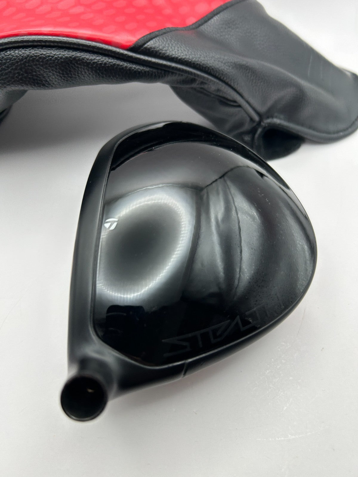 Taylormade Stealth2 9.0 driver head only with head cover Right Handed 33666
