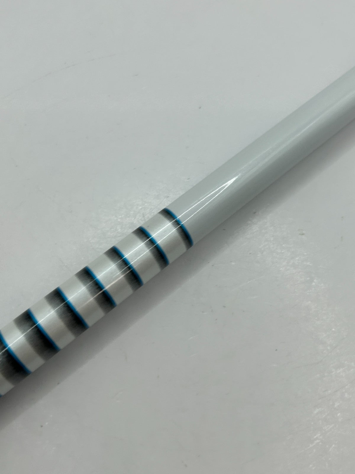 Graphite Design TOUR AD HD 6 Stiff Driver Shaft 44.125in TaylorMade Adapter 28659