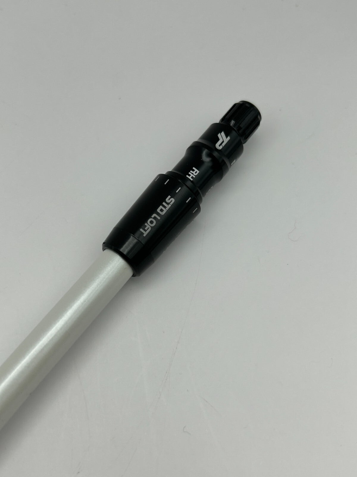 Graphite Design TOUR AD HD 6 Stiff Driver Shaft 44 in TaylorMade Adapter *8518
