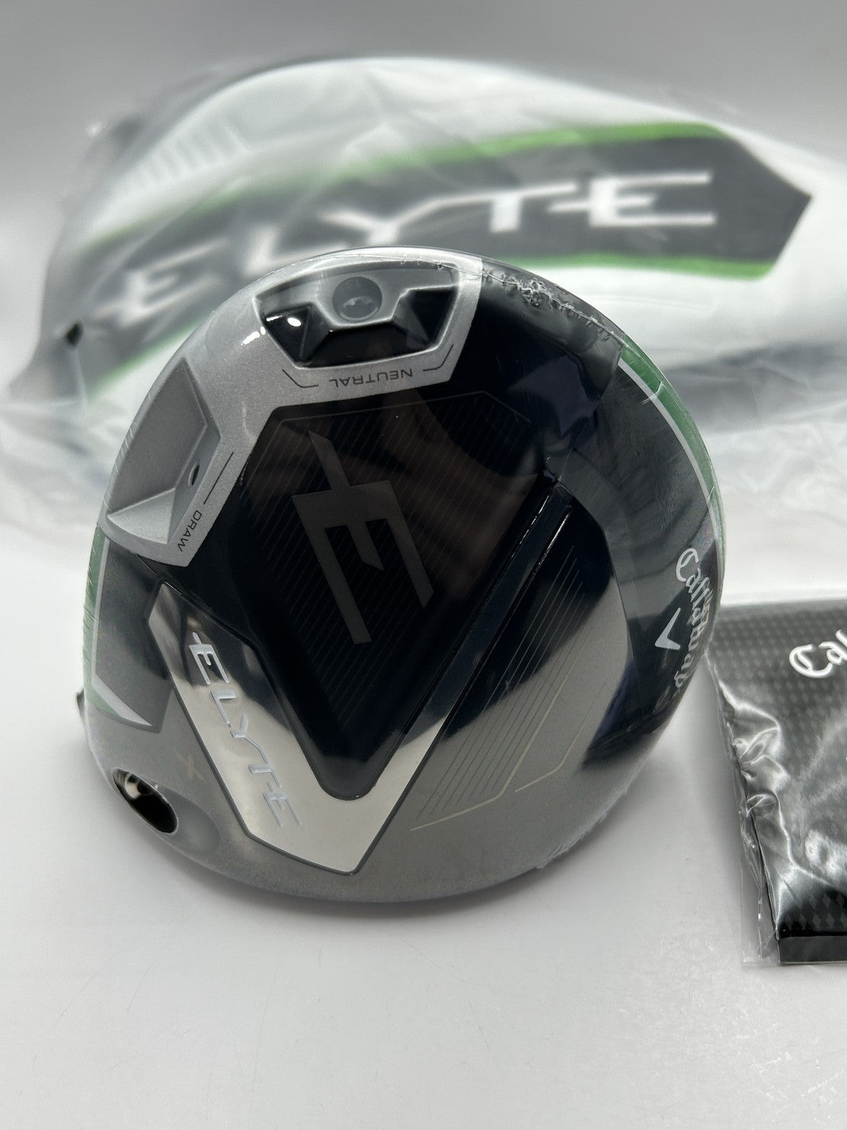 Callawau ELYTE X 10.5 Driver Head Only With Head Cover Right Handed New16