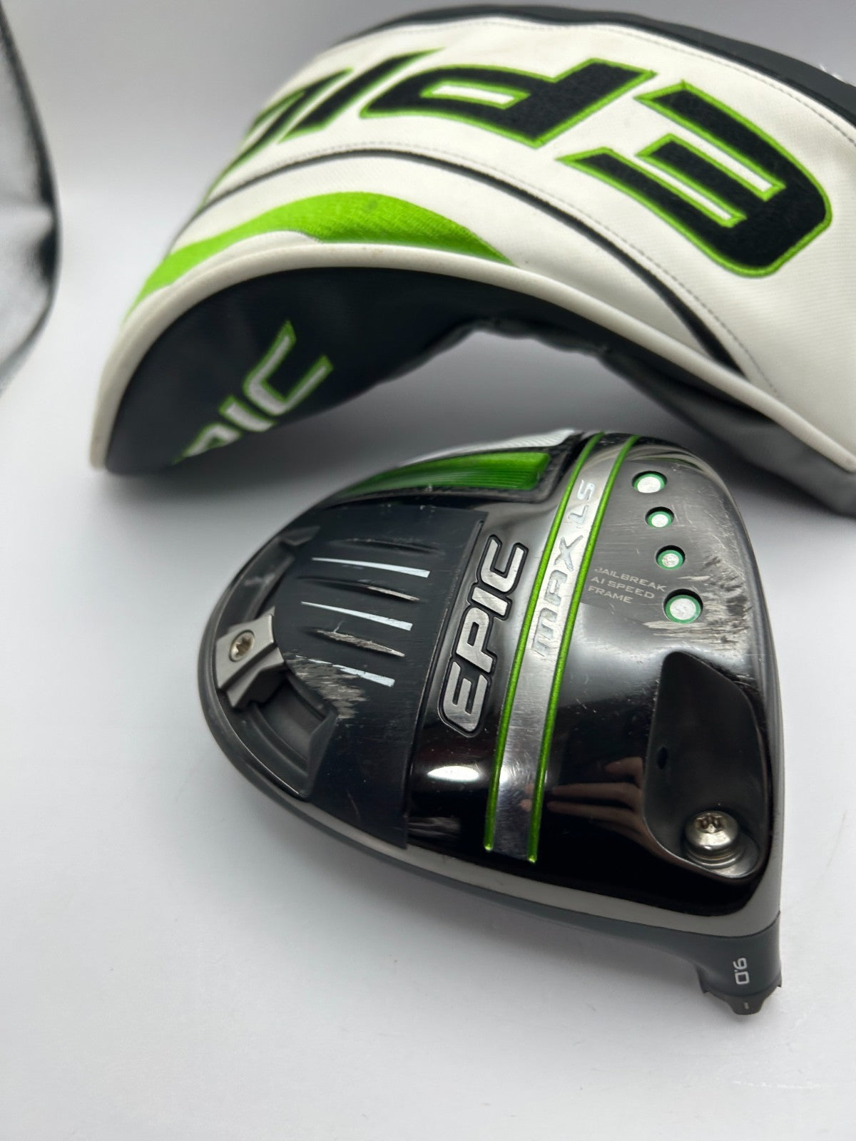 Callaway EPIC MAX LS 9.0 driver head only Right Handed 34761