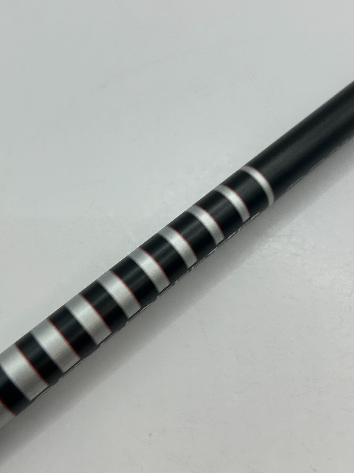Graphite Design TOUR AD XC 5 Stiff Driver Shaft 43.5 in No adapter No grip *24596