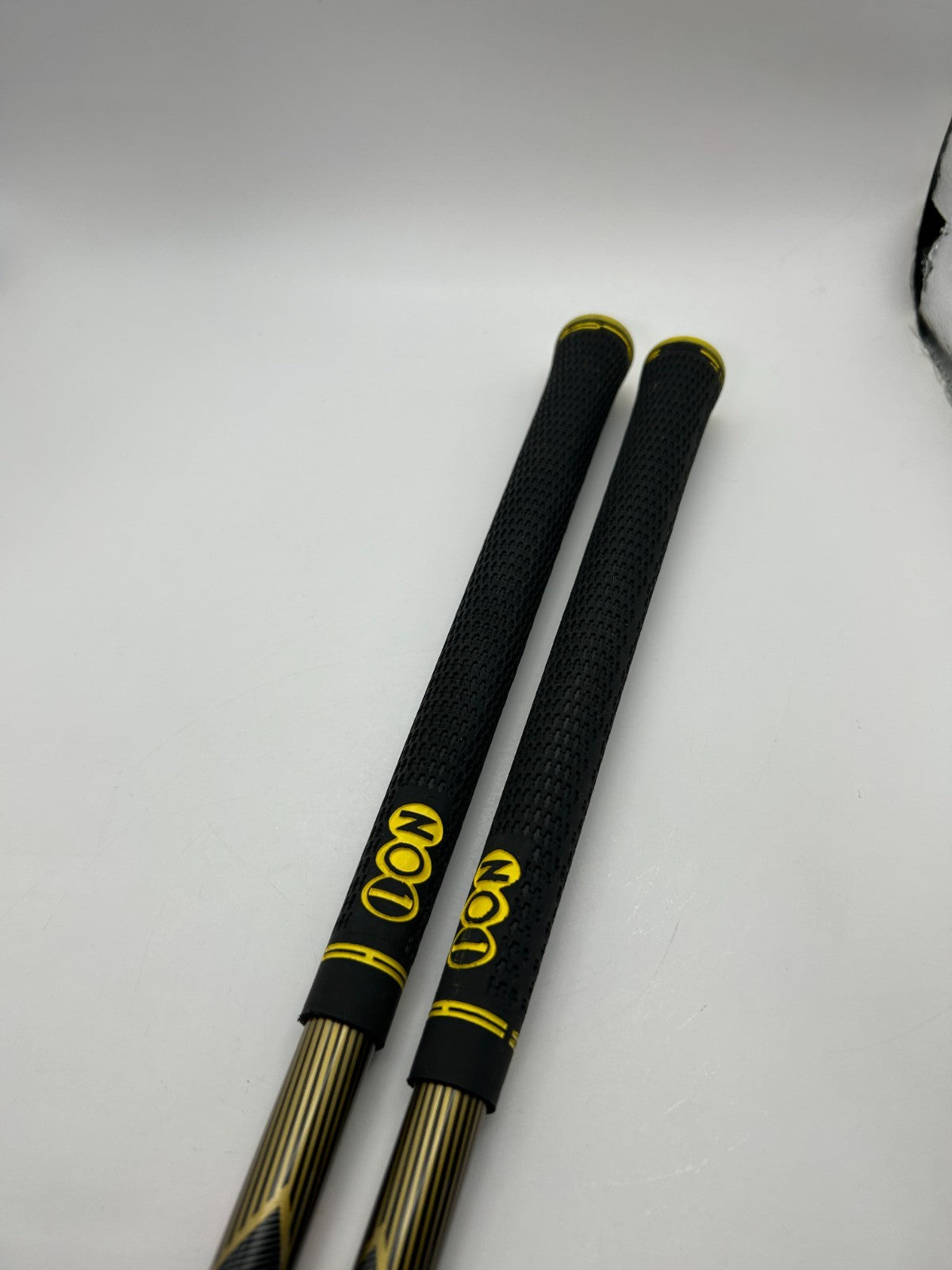 Mitsubishi M2 TM1 216 Stiff Fairway Wood shaft 2pcs Set 3W 5W TaylorMade *204014