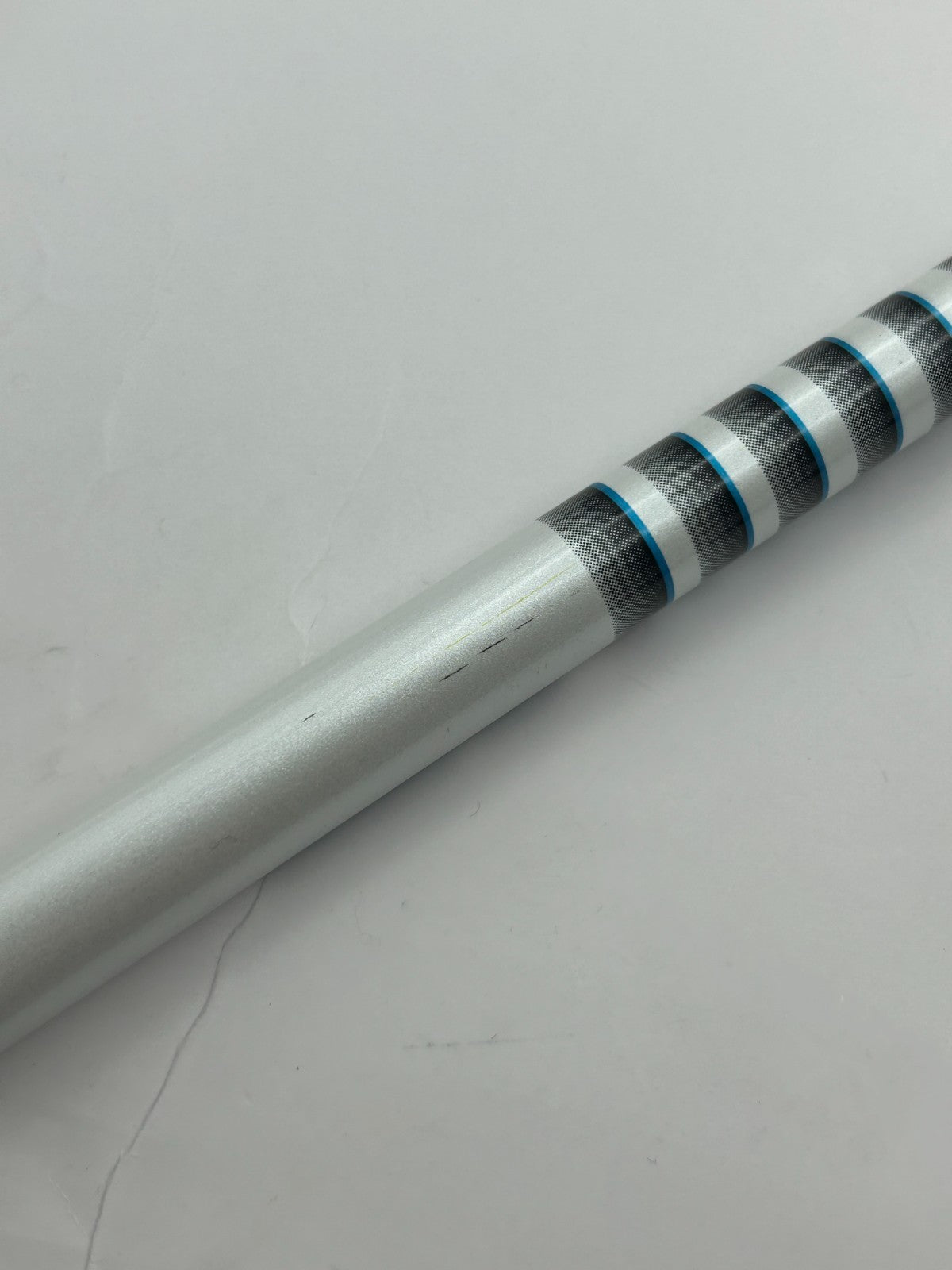 Graphite Design TOUR AD HD 6 Stiff Driver Shaft 43.75 in No Adapter *16388