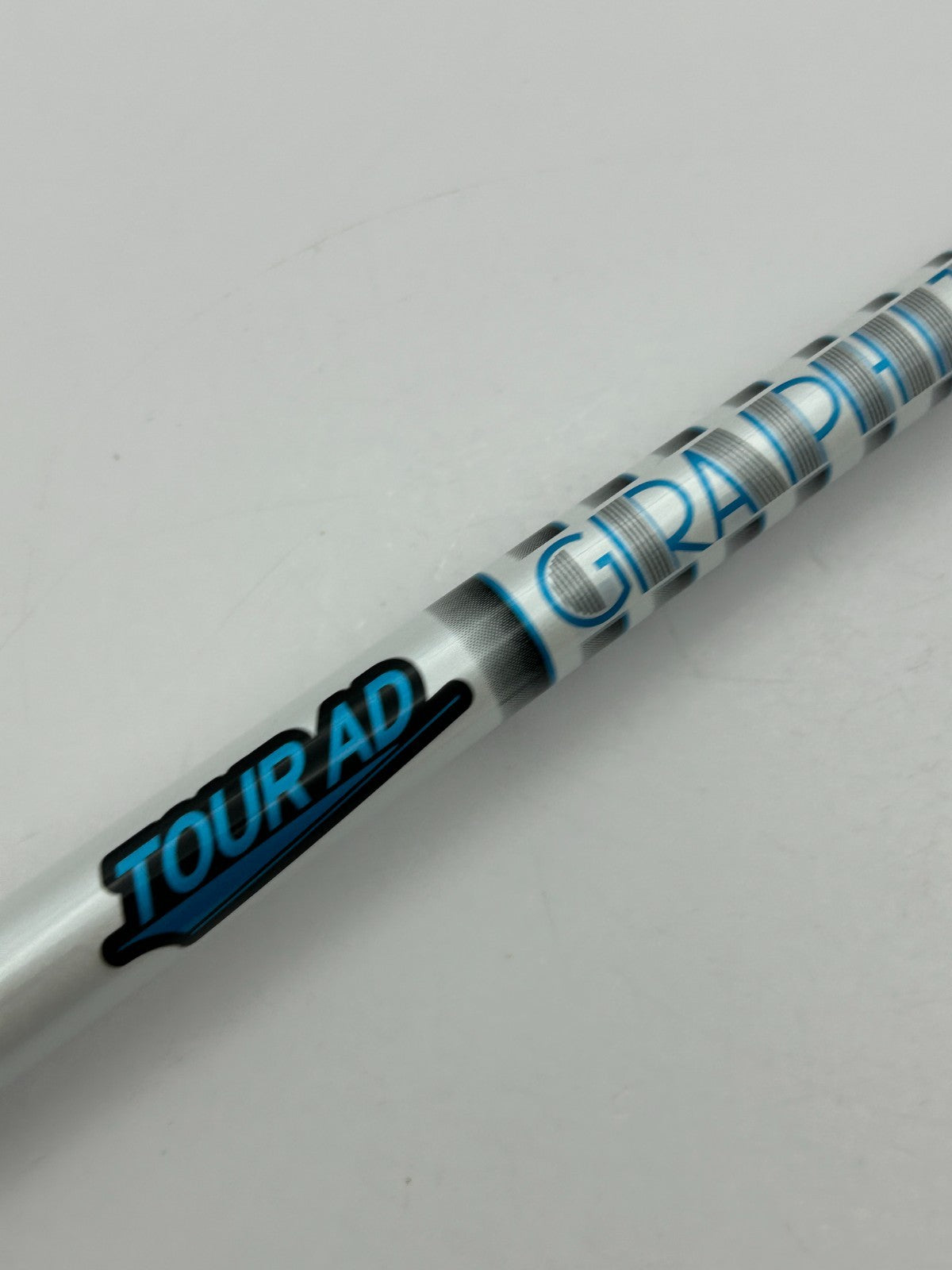Graphite Design TOUR AD HD 5 Stiff Driver Shaft 43.875 in Cobra Adapter *24153