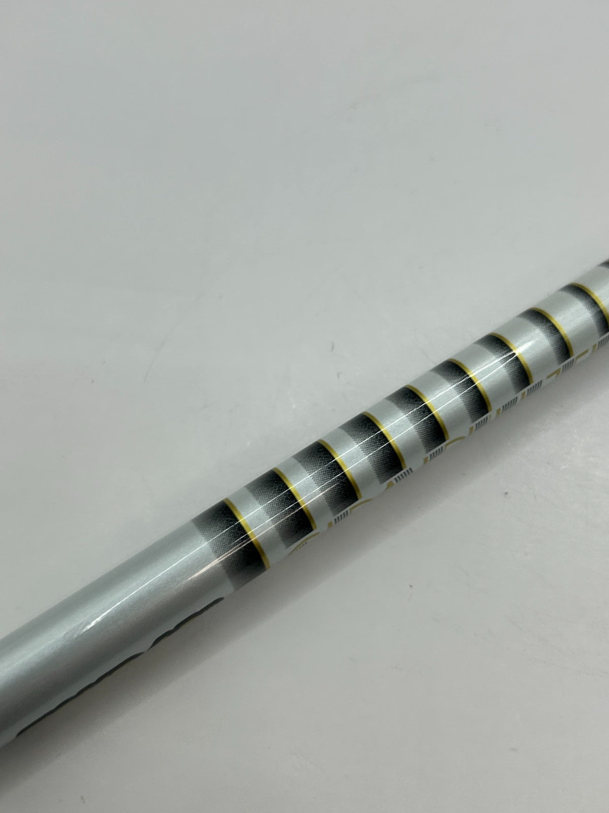 Graphite Design TOUR AD TP 5 Stiff Driver Shaft 43.75 in No Adapter *25396