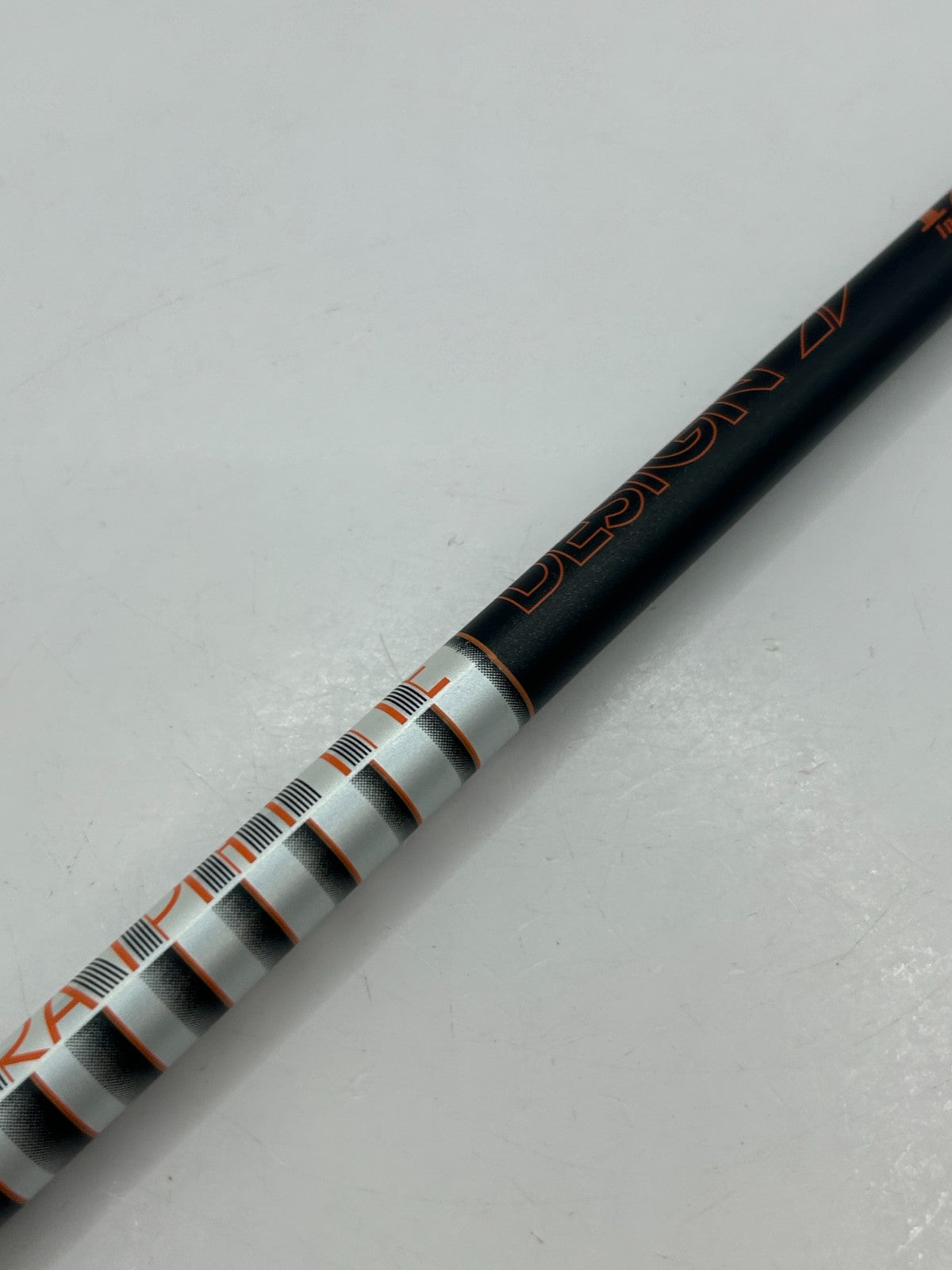 Graphite Design TOUR AD IZ 6 Stiff Driver Shaft 43.75 in TaylorMade adapter 28909