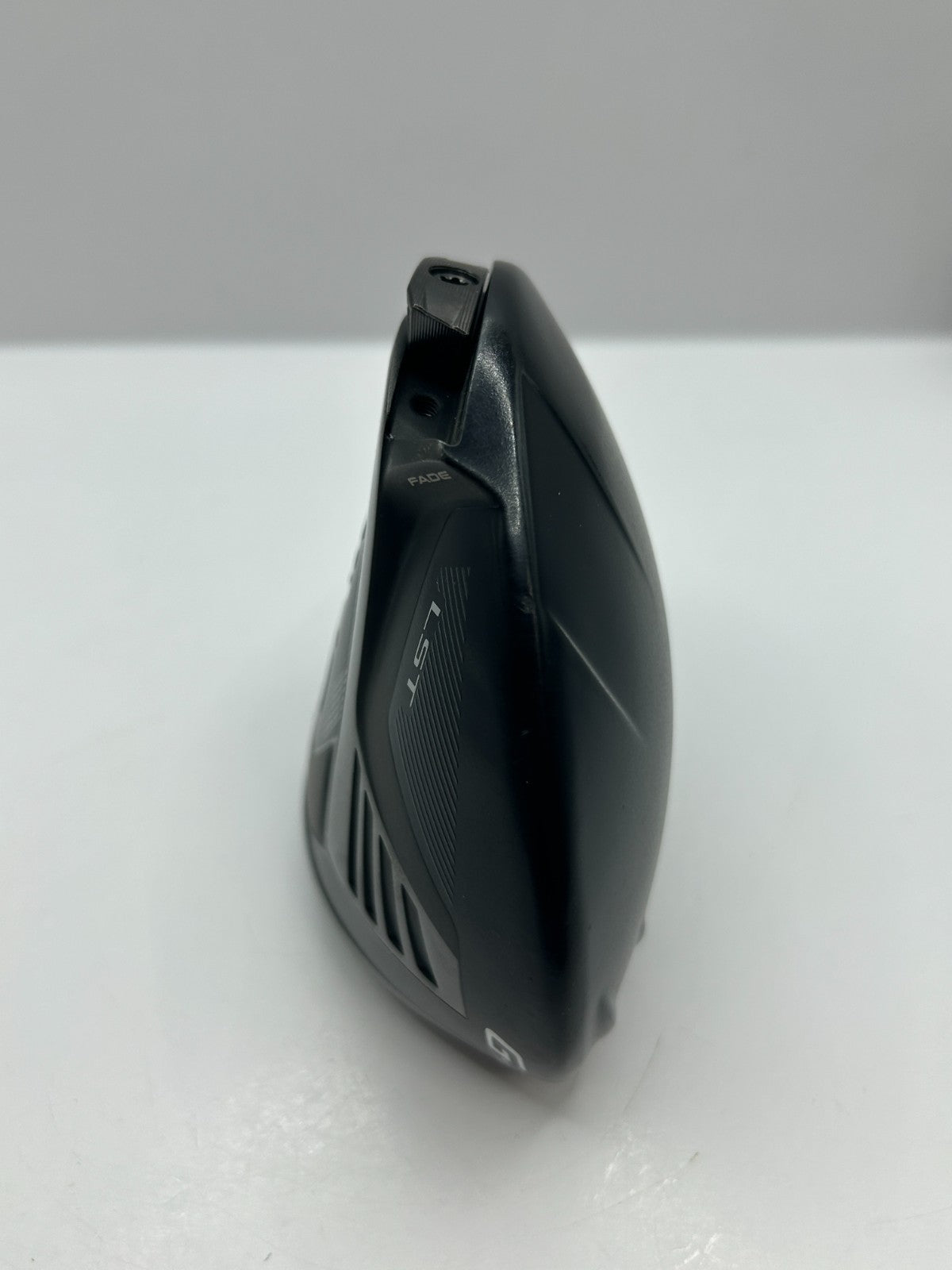 Ping G425 LST Driver 9.0 Driver Head Only with Head Cover Right Handed 383915