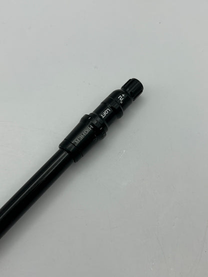 Graphite Design TOUR AD CQ 6 Stiff Driver Shaft 44.125in TaylorMade adapter 177616