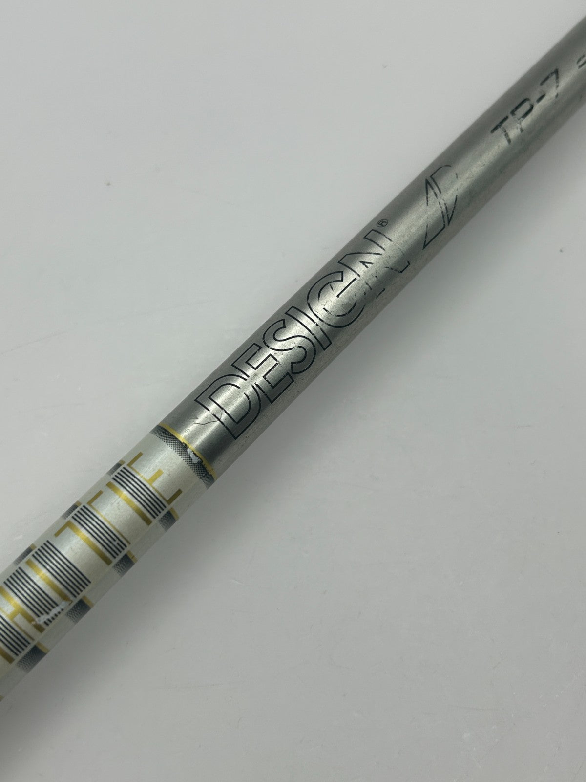 Graphite Design TOUR AD TP 7 Stiff Driver Shaft 43.125 in No Adapter *17273