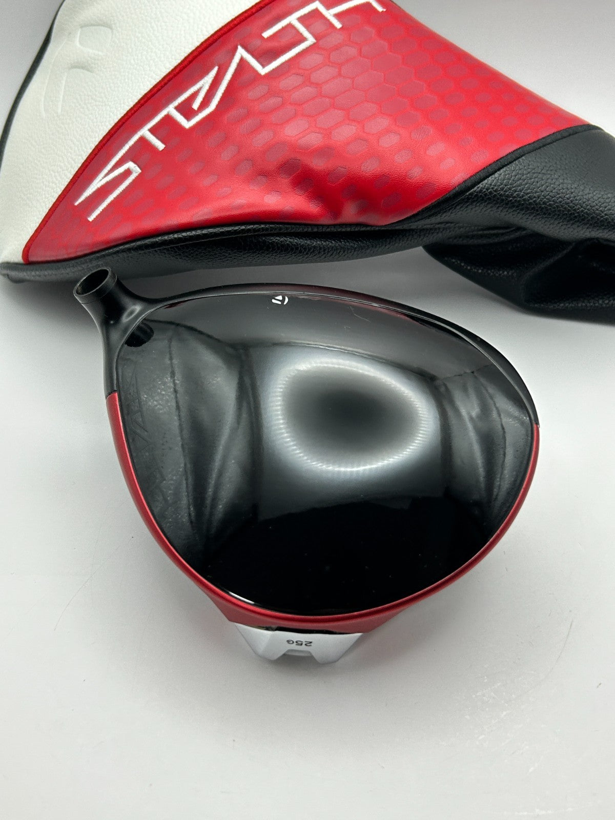 Taylormade Stealth2 9.0 driver head only With head cover Right Handed 333011