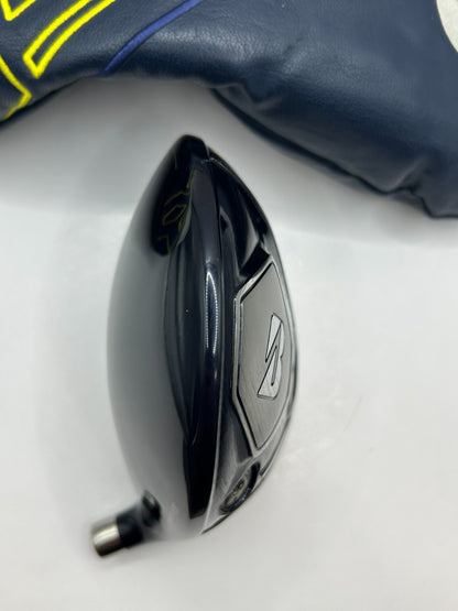 Bridgestone TOUR B JGR 9.5 Driver head only Right Handed 353513