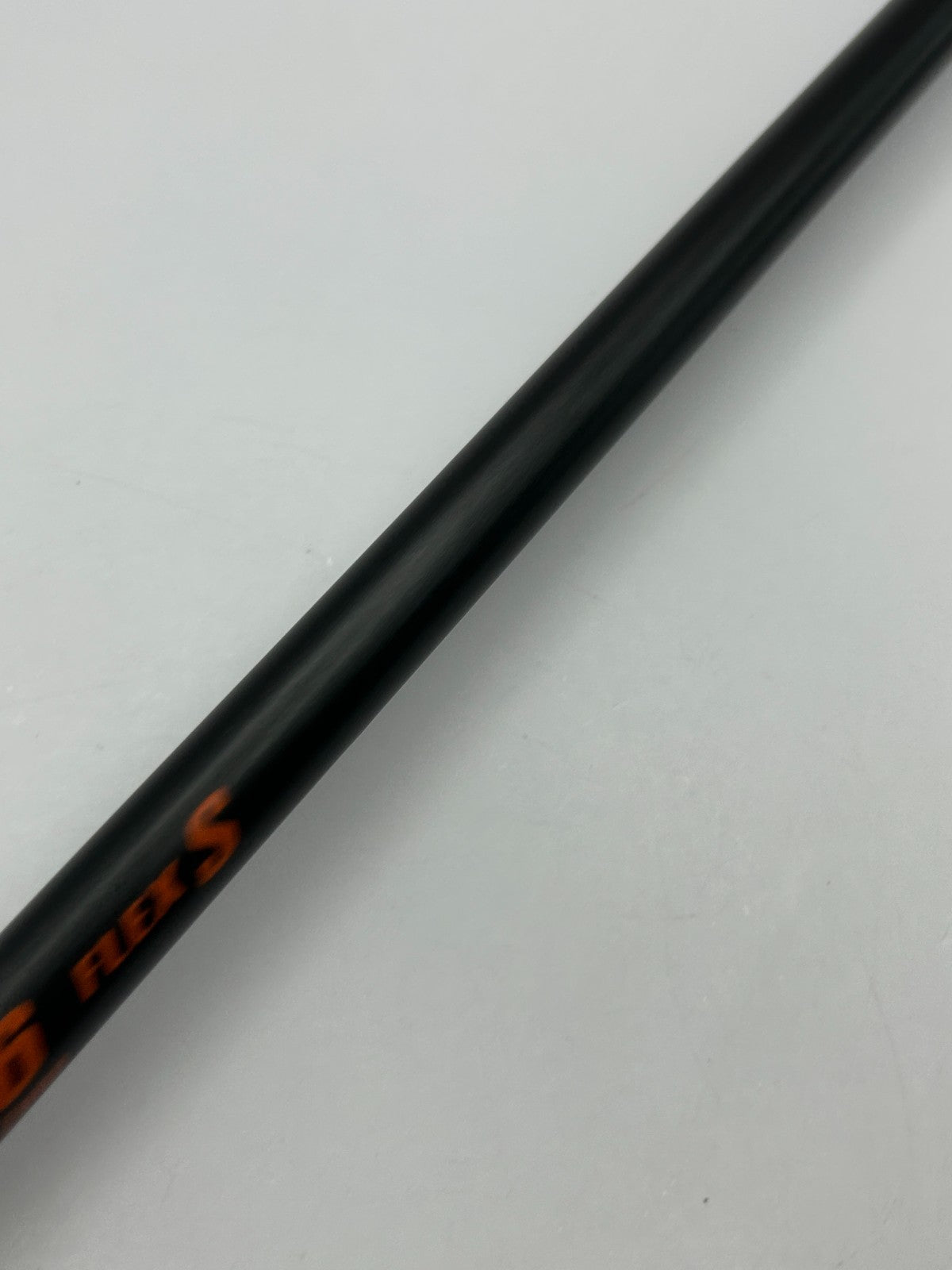 Graphite Design TOUR AD IZ 6 Stiff Driver Shaft 43.875in TaylorMade Adapter 201010
