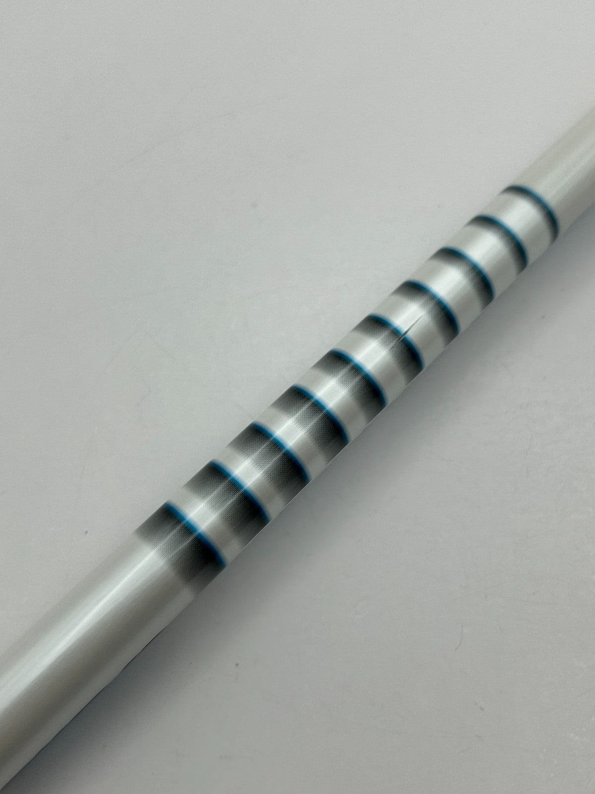 Graphite Design TOUR AD HD 7 Stiff Driver Shaft 43.875 in Ping adapter *23546