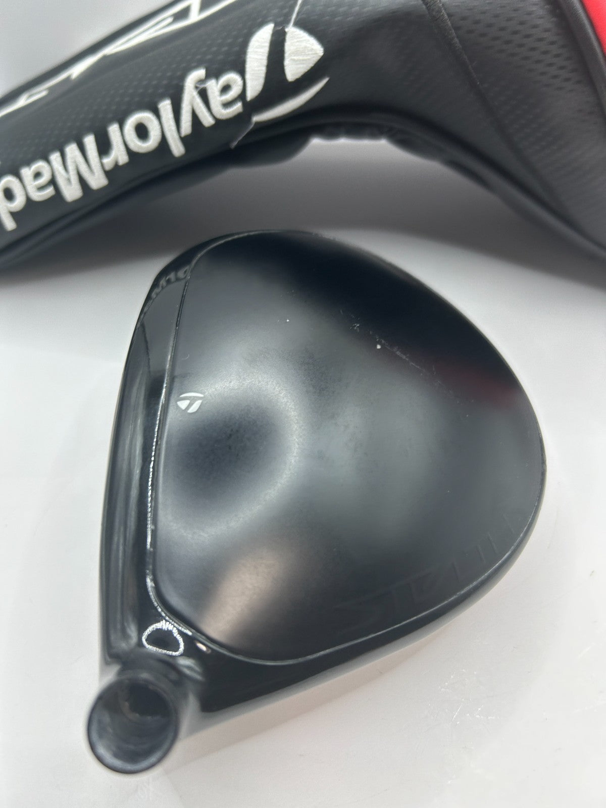 Taylormade Stealth 9.0 driver head with head cover right handed from japan 36257