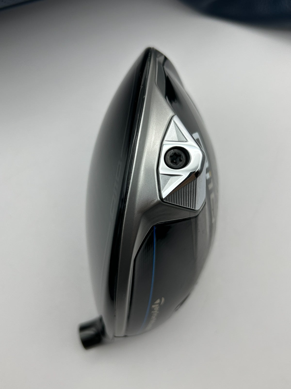 Taylormade Qi10 9.0 driver head only with head cover RH from japan 230513