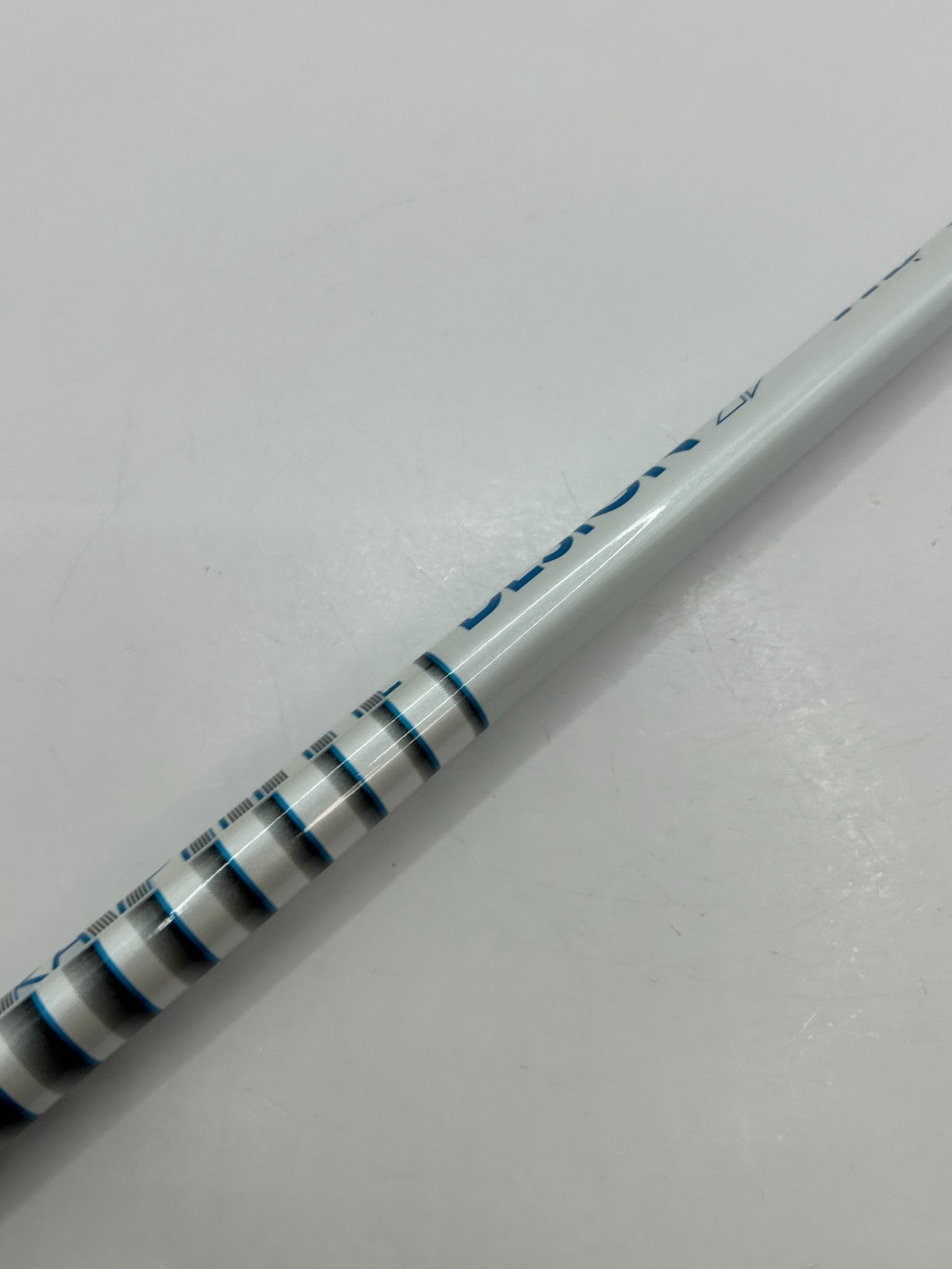 Graphite Design TOUR AD HD 6 Stiff Driver Shaft 44.25 in TaylorMade Adapter 28588