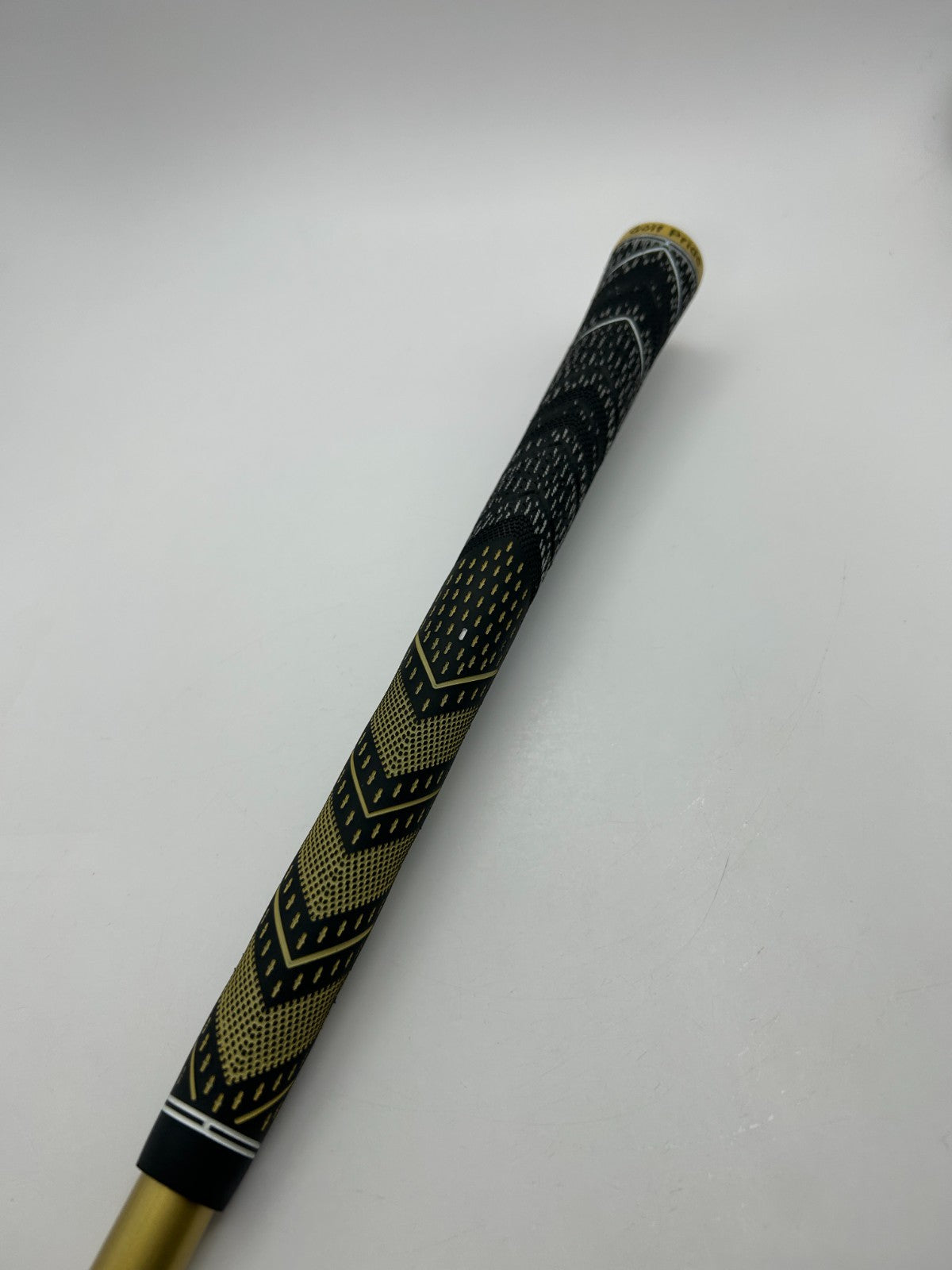 Graphite Design TOUR AD CQ 5 Stiff Driver Shaft 44.375 in Cobra adapter *177715