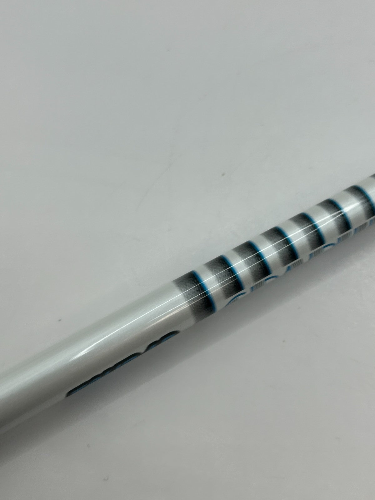 Graphite Design TOUR AD HD 6 Stiff Driver Shaft 44.125in TaylorMade Adapter 28656