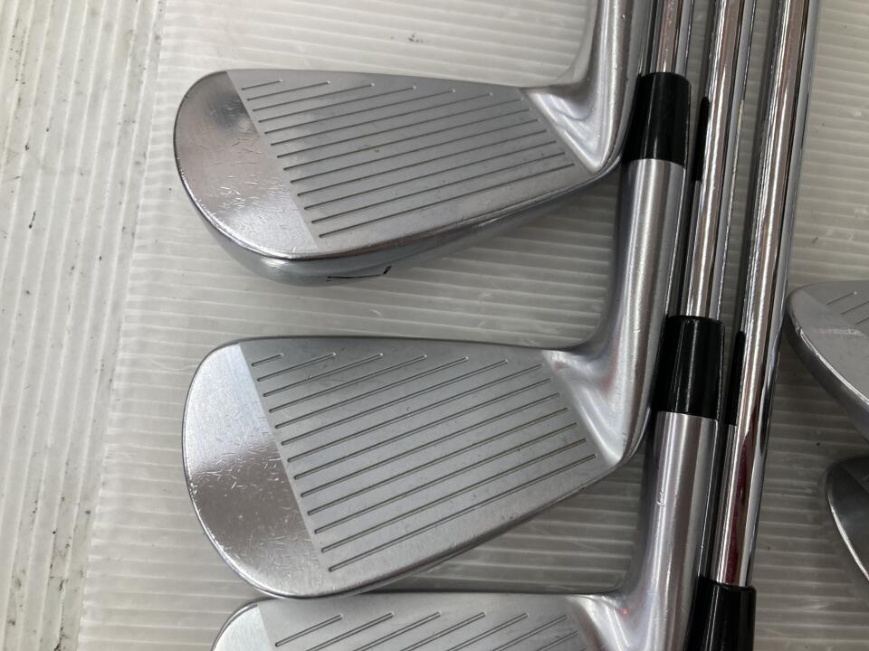 BRIDGESTONE GOLF 221CB Iron Set 7pc (4-PW) N.S.PRO MODUS 3 TOUR 120 Flex S (Pre-owned)