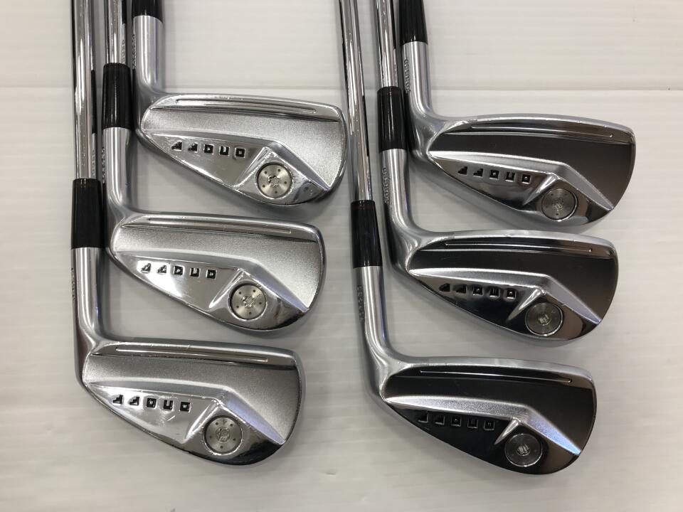 GLOBERIDE ONOFF FORGED KURO 2024 Iron Set 6pc (5-PW) N.S.PRO MODUS 3 TOUR 115 Flex S (Pre-owned)