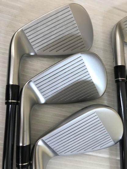 Callaway APEX Ai300 Iron Set 6pc (5-PW) UST recoil DART 6 for Callaway Flex UNI (Pre-owned)